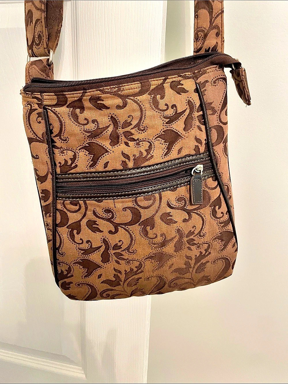 Thirty-One Brown Paisley Crossbody Bag